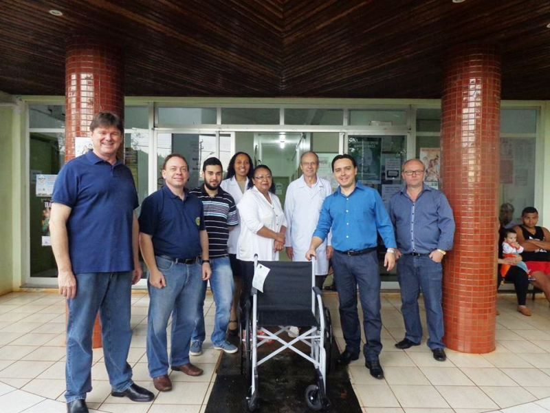 Centro Social Urbano recebe cadeira de rodas